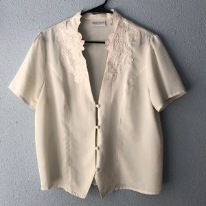 Vintage button down detailed collared shirt